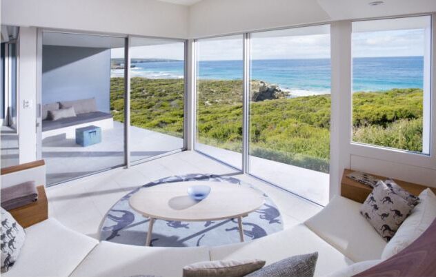 Wi-Fiで操作できるスマート窓フィルム SONTE