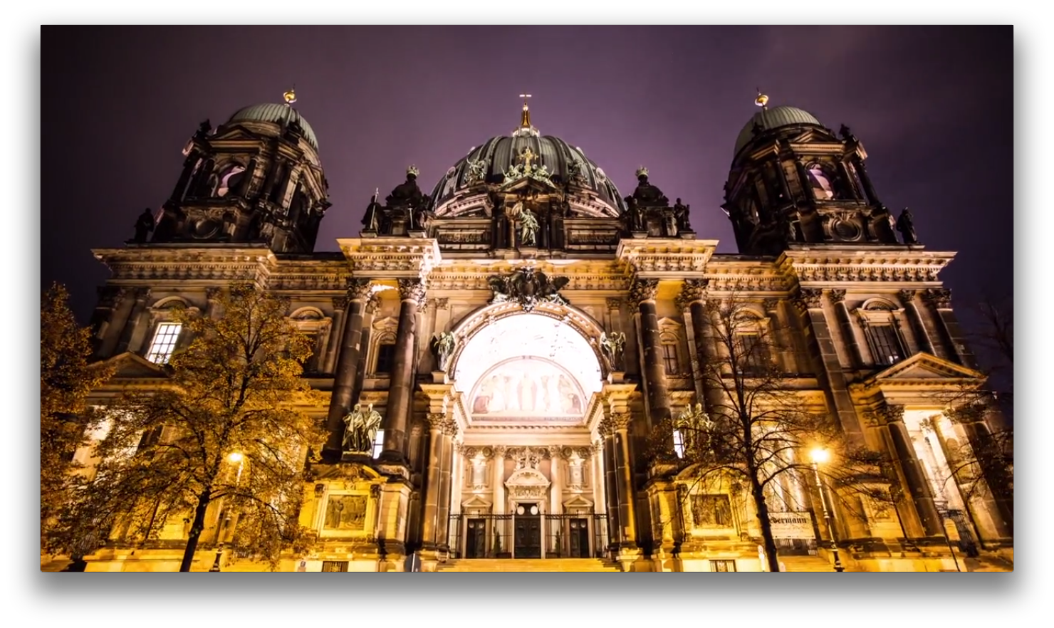 夜のヨーロッパを彩る人工の光景