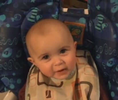 言葉を超えた感動 親子の心をつなぐ歌