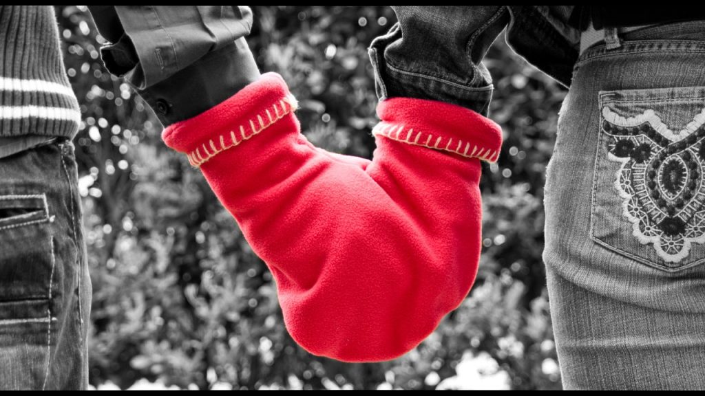 パートナーと一緒に使える手袋GLOVERS